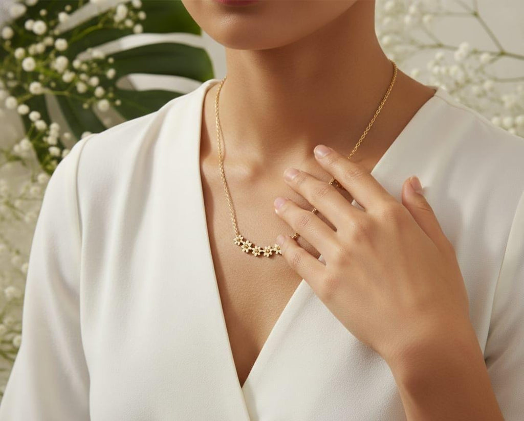 Anti Tarnish Flower Necklace